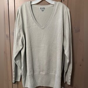 JM Collection Silver V-Neck Sweater in Silver Gray